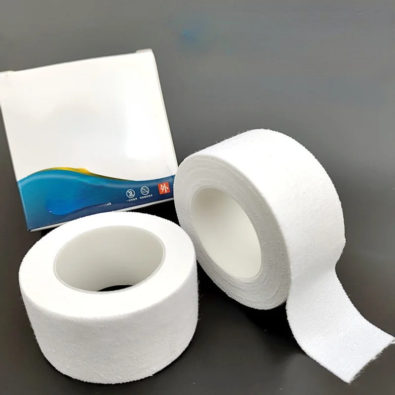 1 rol witte katoenen plakband  - Medical Tape recensie en prijs